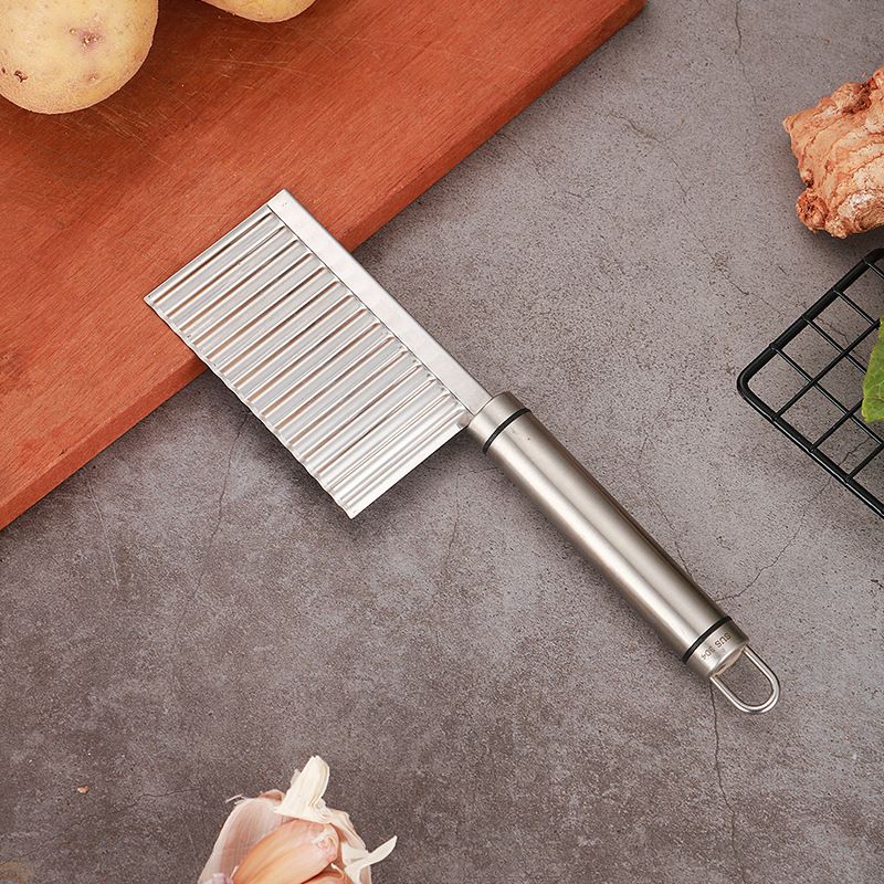 Crinkle Cutter Veggies Stainless Steel Crinkle Slicer with Hang Hole Wavy view 3