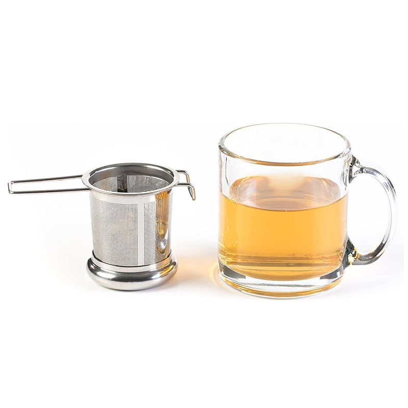 Large Capacity Tea Strainer With Folding Handle And Lid view 4