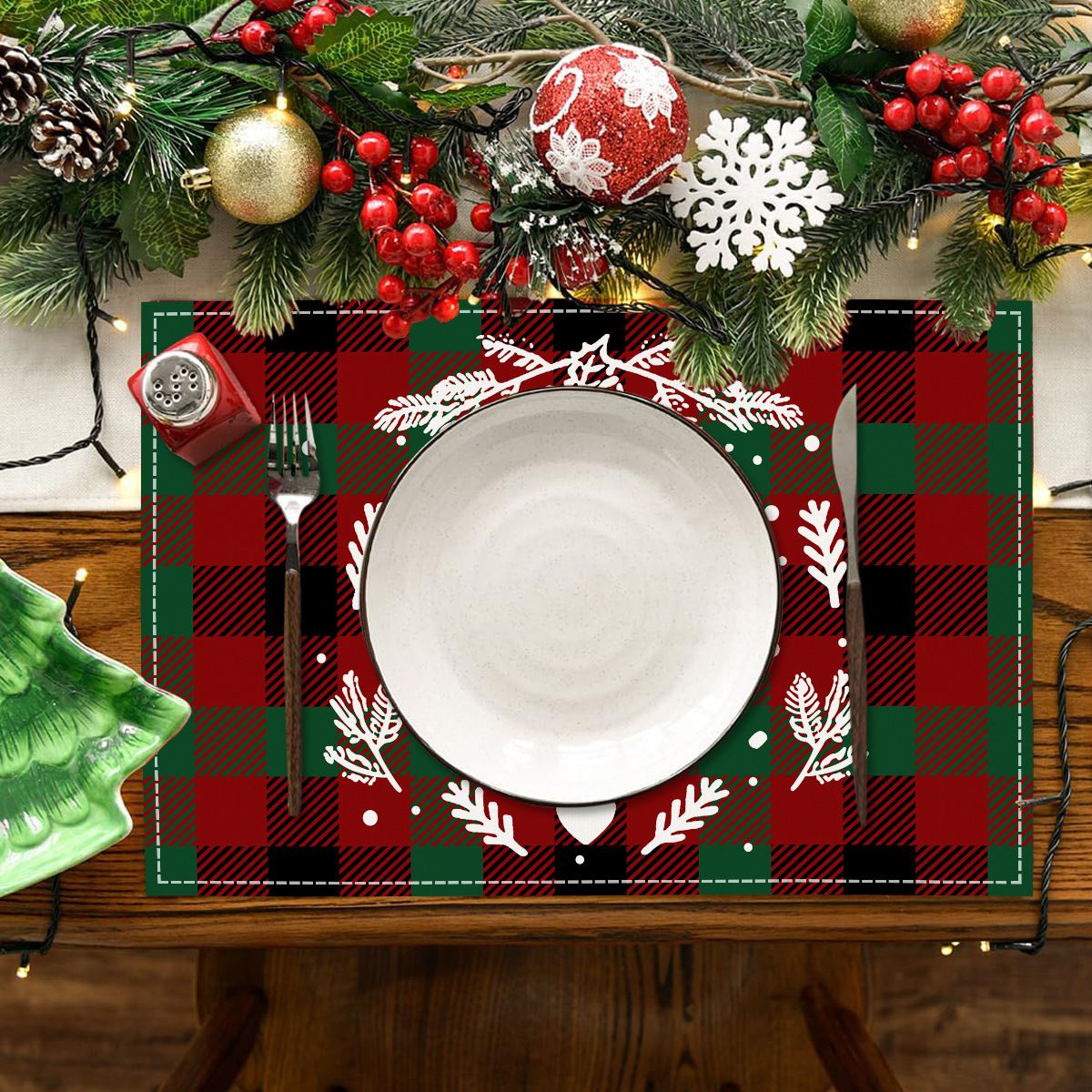 Christmas Placemats Set of 3 Table Mats for Dining Tables Red Green Buffalo view 5