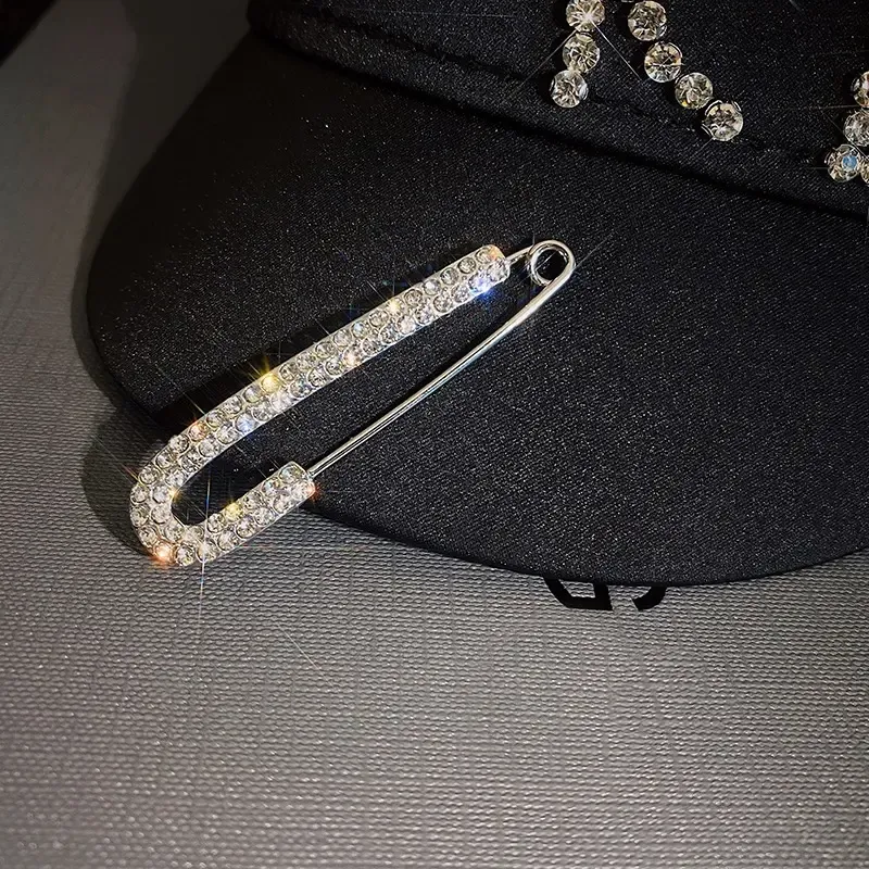 Sweater Shawl Clips Retro Pearl Brooch Pins Crystal Cardigan Collar Clip Dress view 5