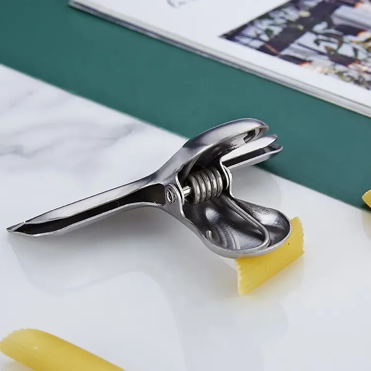 Stainless Steel Chip Bag Clips Covered with Silicone - NO More Sharp Edges view 4