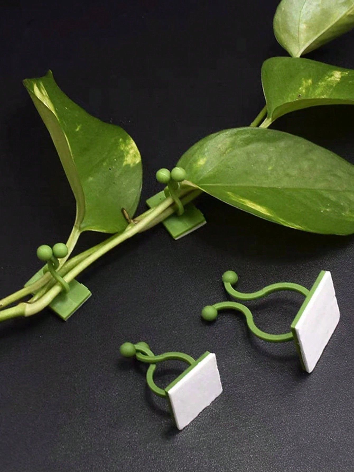 100Pcs Green Tree Climbing Wall Tool Green Tree Fixing Vine Fixing Clamp — image 1