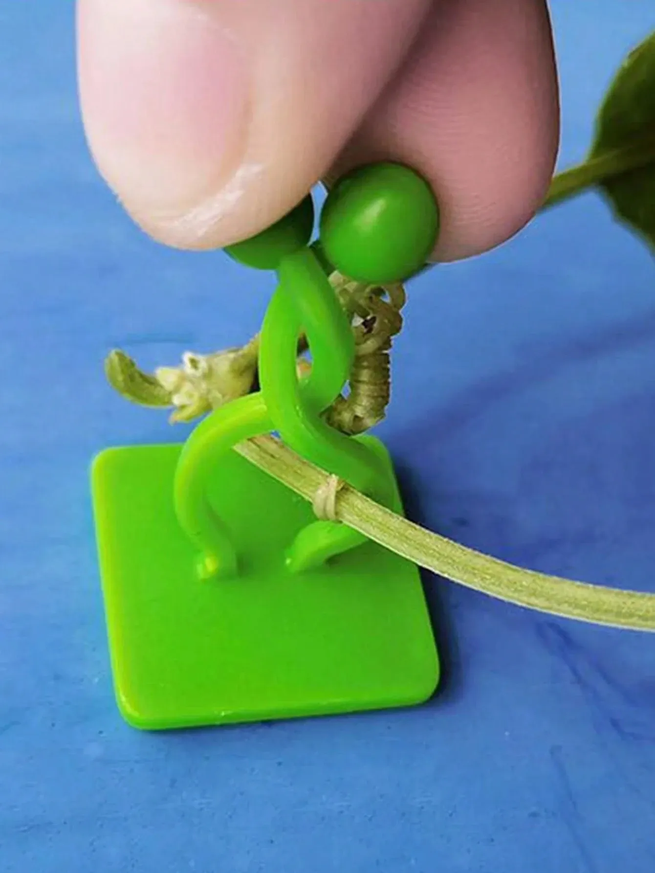100Pcs Green Tree Climbing Wall Tool Green Tree Fixing Vine Fixing Clamp view 3