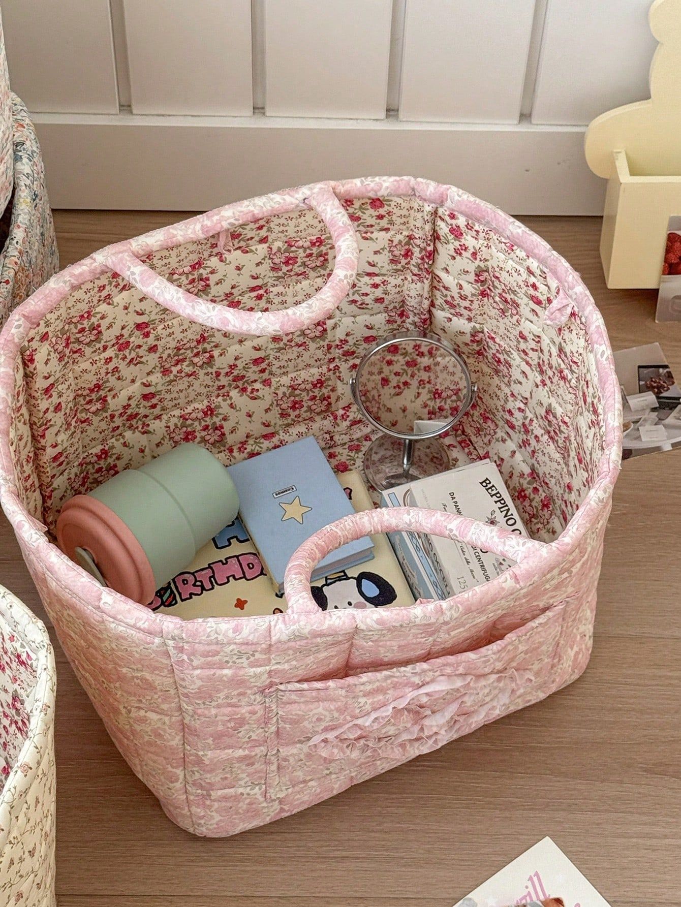 1Pc Floral Print Quilted Storage Basket Laundry Basket Large Capacity Portable view 4