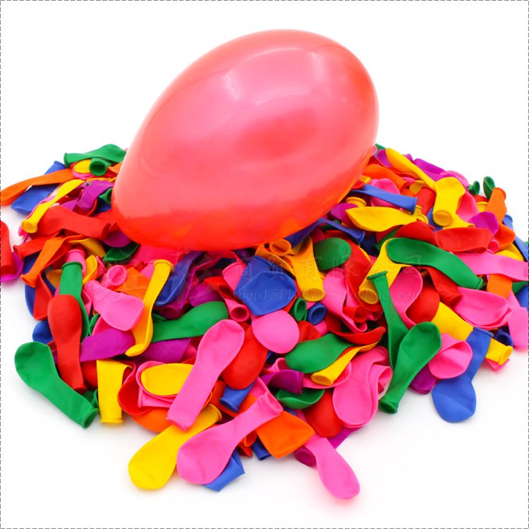 Water Balloons with Refill Kits view 4
