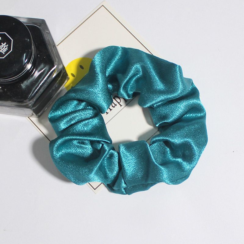 Hair Scrunchies for Frizz&Breakage Prevention view 2