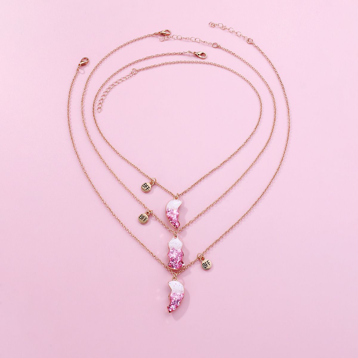 Friendship Necklace Best Friend Necklace for 3 Girls Magnetic Matching Heart