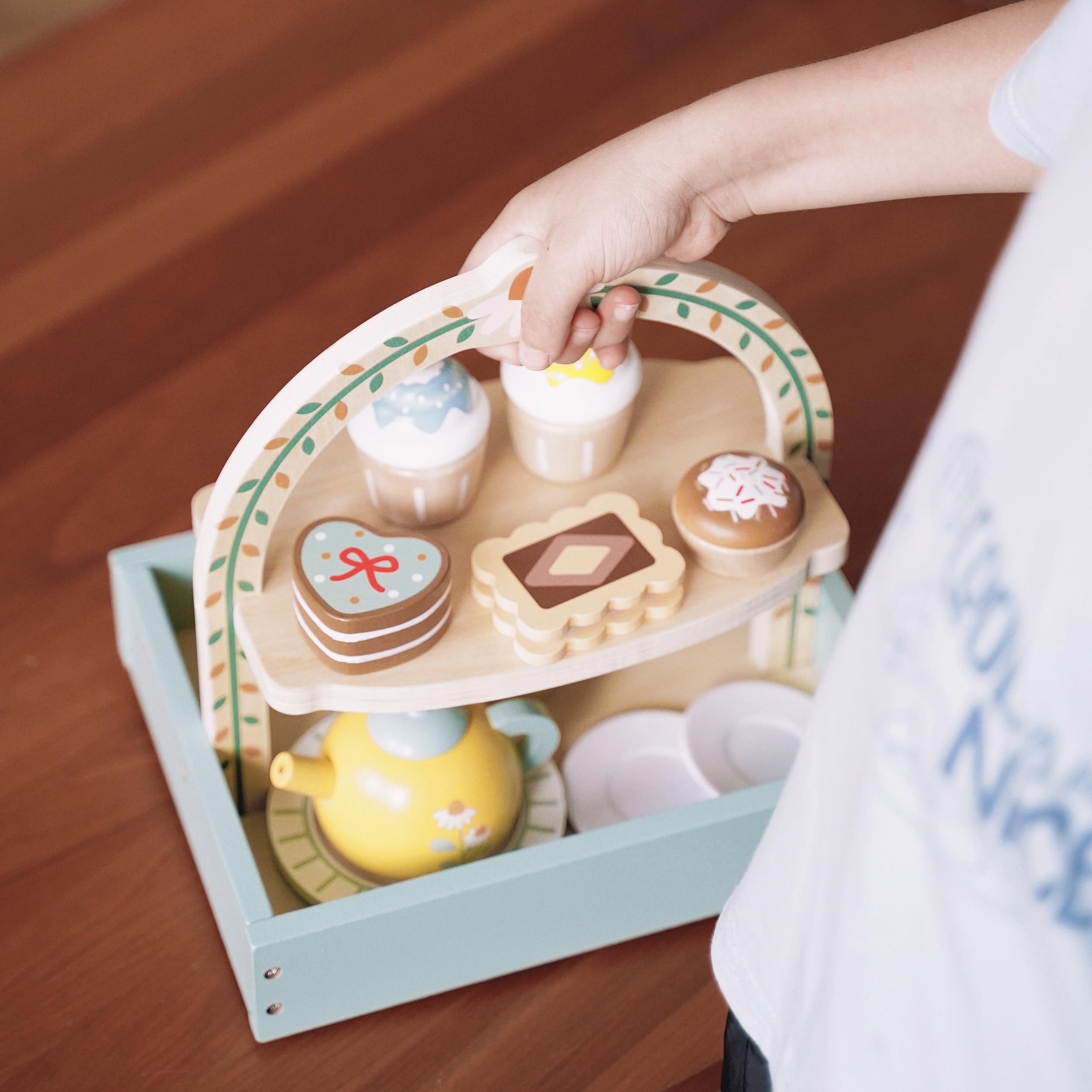 Wooden Dessert Cake Tea Party Set for Little Girls Toys view 2