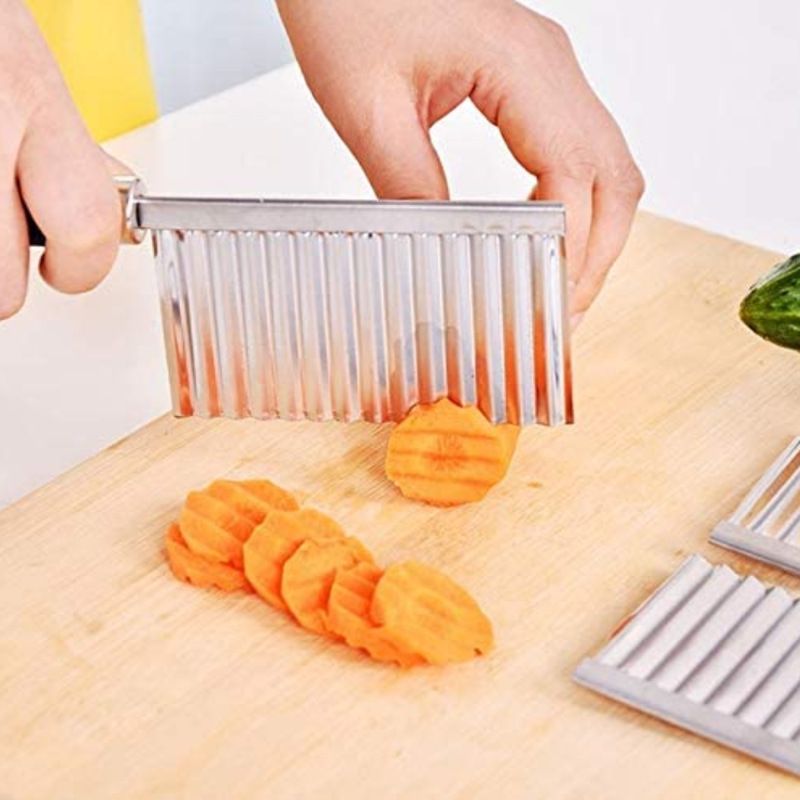 Potato Strip Cutter, Potato Wavy Edged Knife Multifunction Stainless Steel view 3