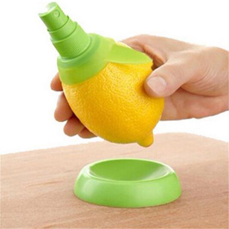 1 set of Kitchen Accessories Creative Lemon Sprayer Juice lemon Citrus Juicer view 2