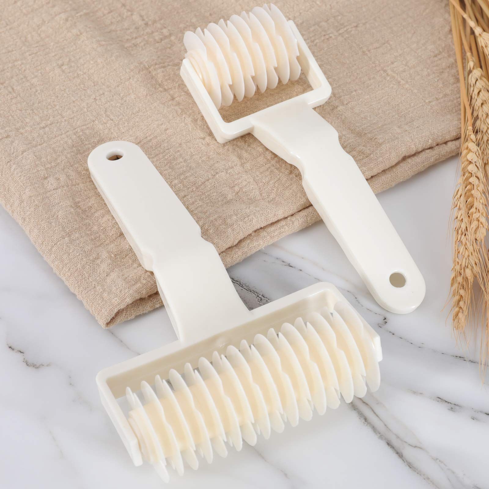 2Pcs Lattice Roller Cutter Pastry Cutter Roller DIY Baking Tool for Dought view 3