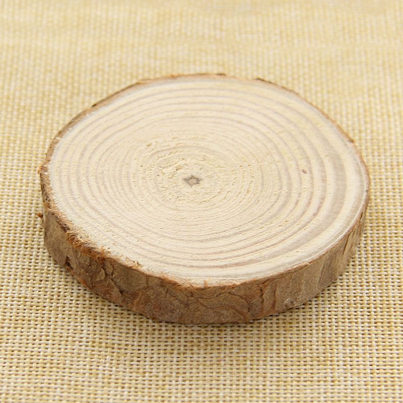 Wooden circles and bark wooden circles are used for crafts view 2