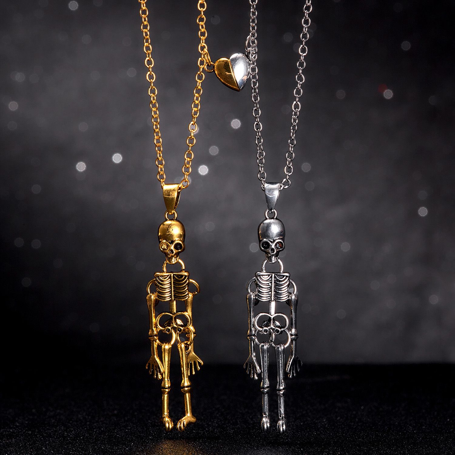 2pcs，Retro Skeleton Ghost Magnetic Necklaces Halloween Necklace For Best view 3