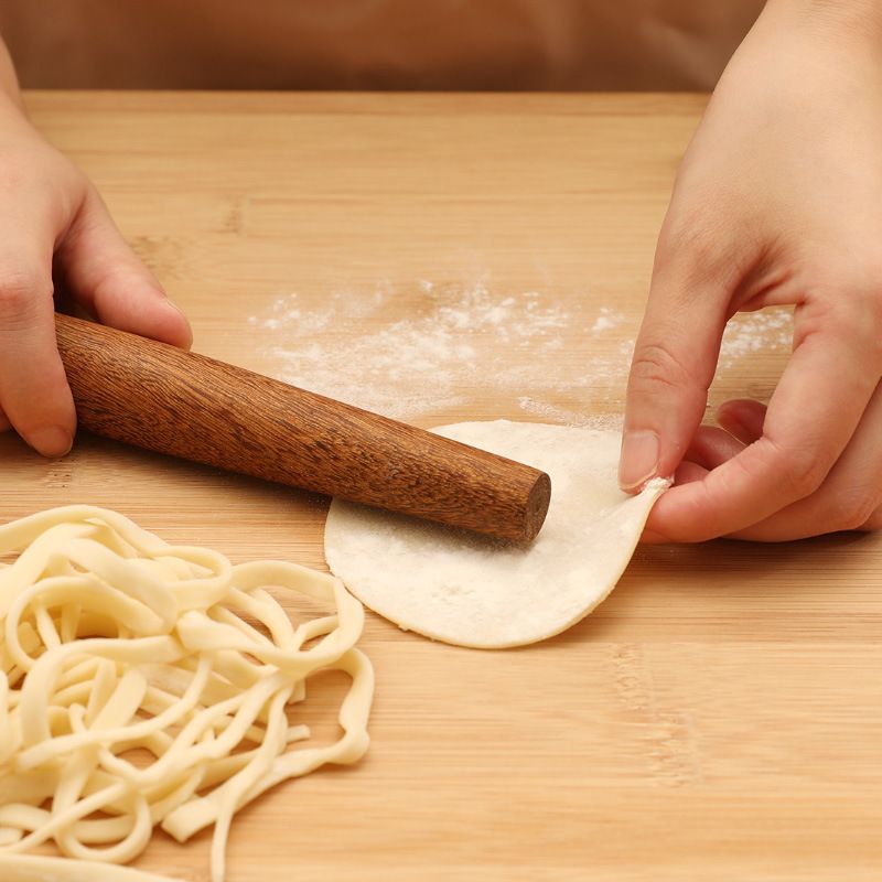 2 different sizes of rolling pins- Tapered Wooden Rolling Pin for Baking Pizza view 4