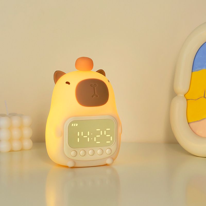 Cute Nursery Lamp, Silicone Animal Kids Baby Night Light Rechargeable Tabletop view 2