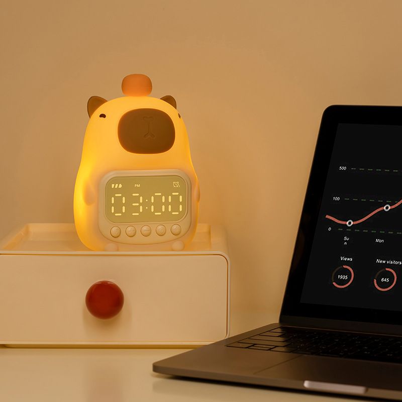 Cute Nursery Lamp, Silicone Animal Kids Baby Night Light Rechargeable Tabletop view 3