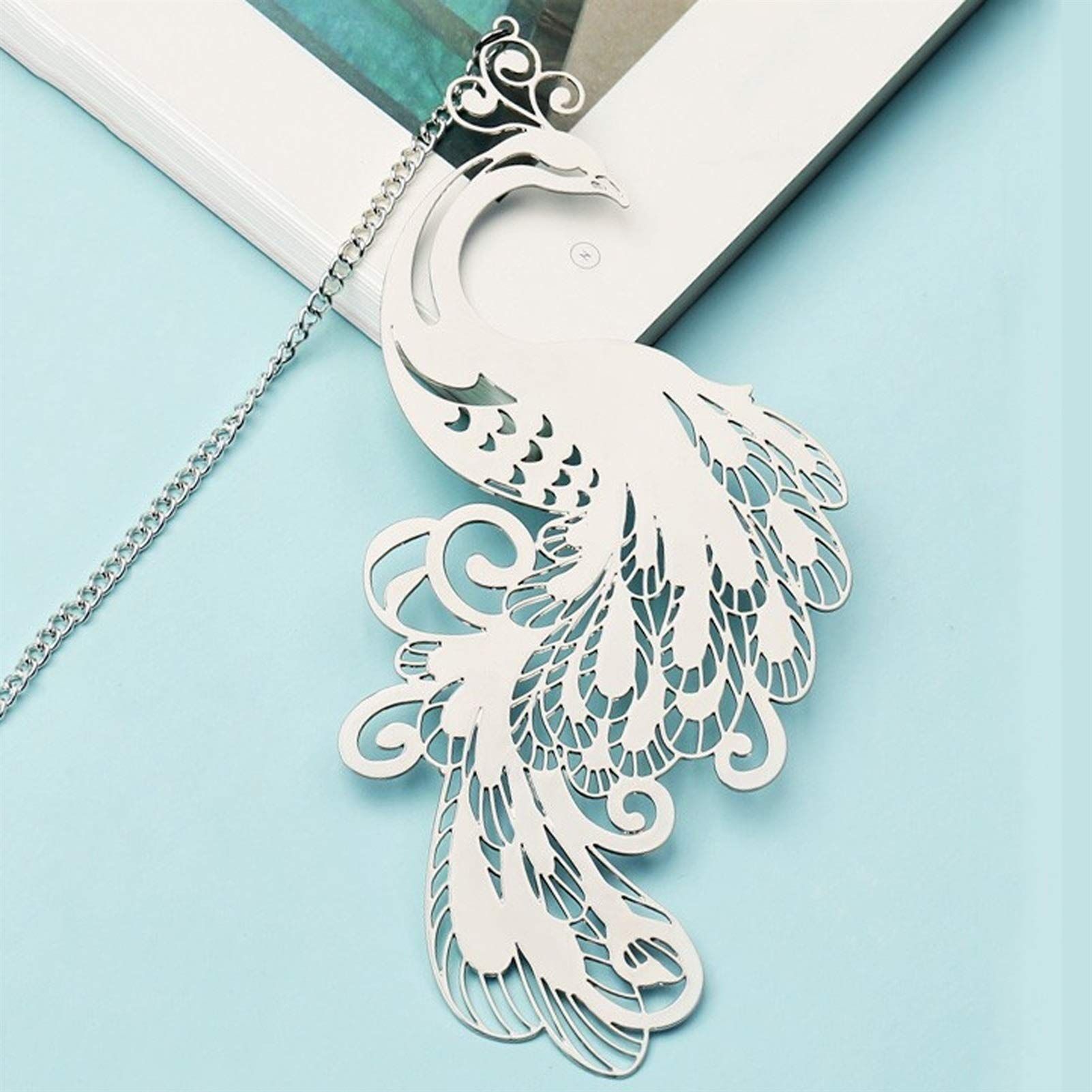Bookmark Metal Peacock Bookmark Gift Box Hollow Tassel Pendant Chinese Style view 4