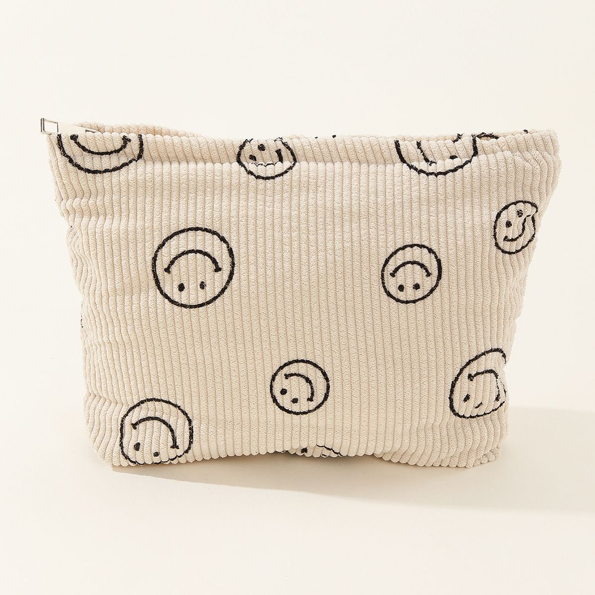 Smiling Face Makeup Bag for Women — image 1