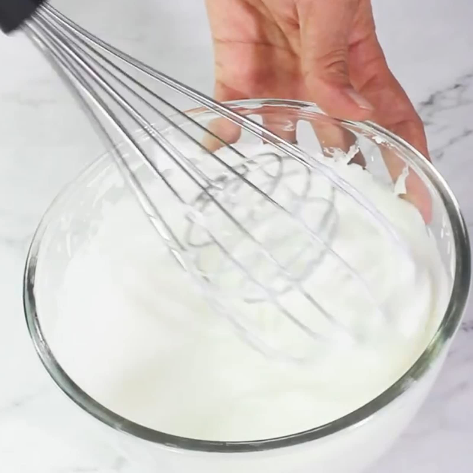 Stainless Steel Wire Whisk with Heat Resistant Plastic Handle view 4