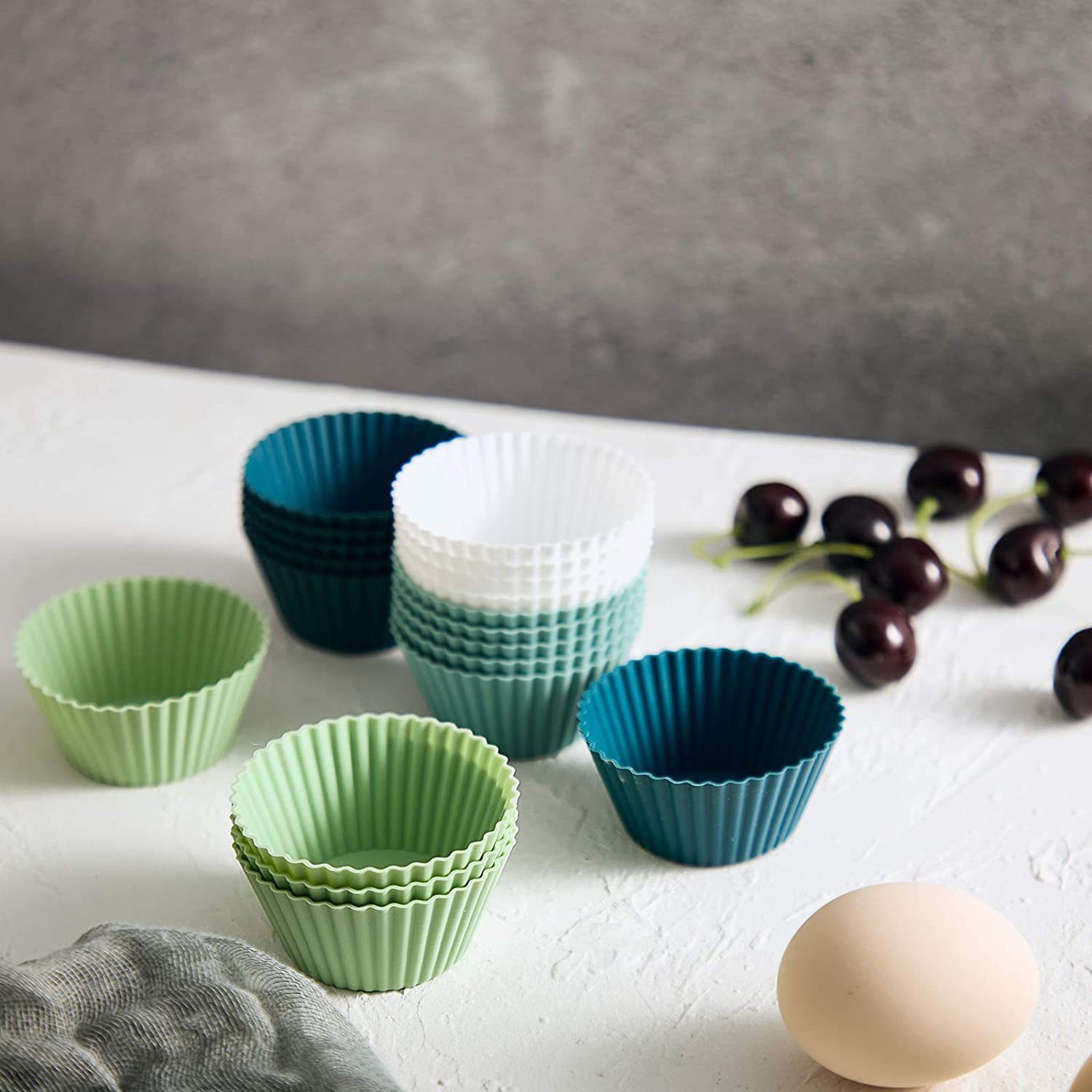 24 Pack Silicone Baking Cups Reusable Muffin Liners Non-Stick Cup Cake Molds view 3