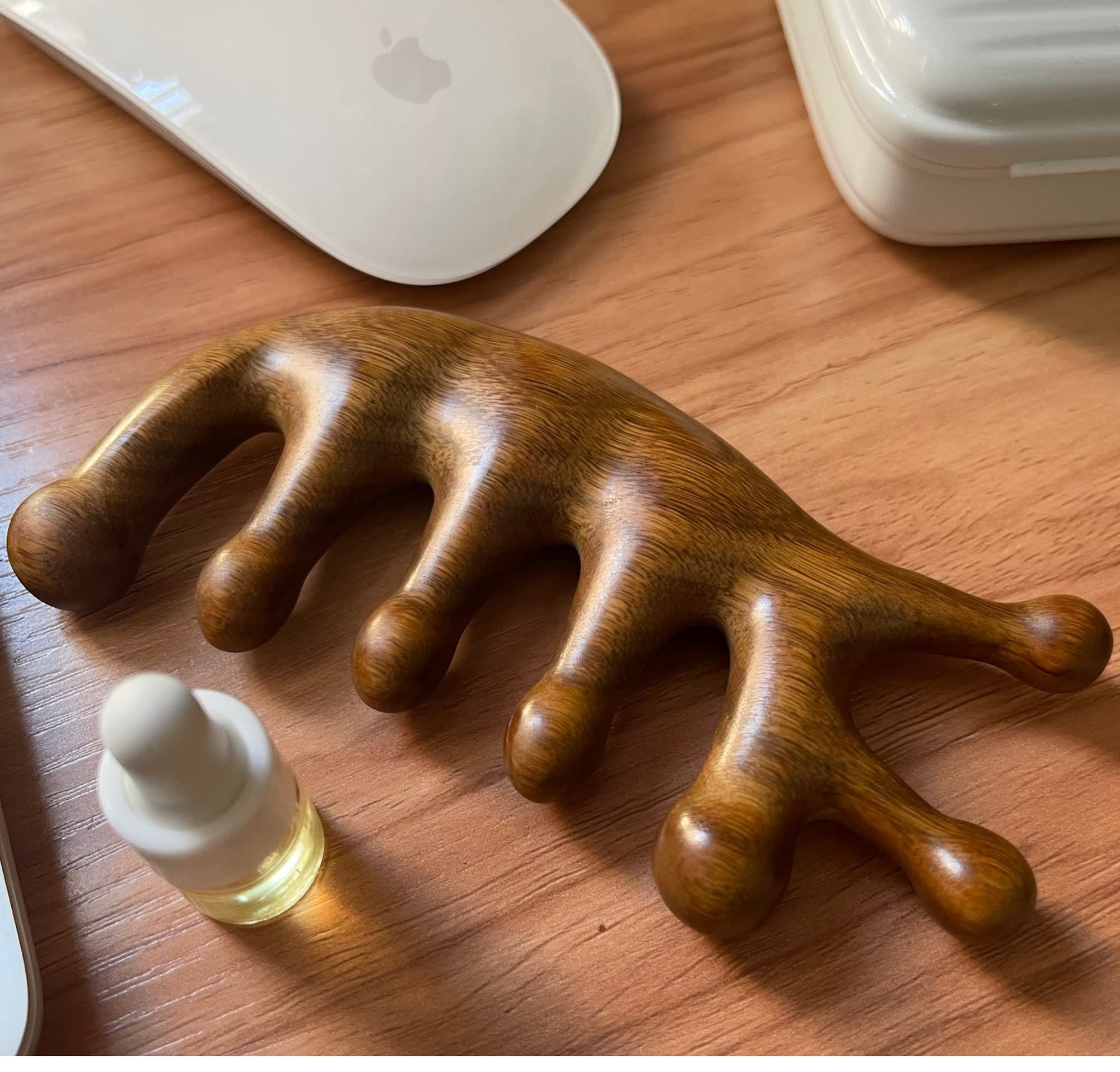 Authentic Green Sandalwood Comb Gua Sha Scraping Scalp Massager Head Head view 2