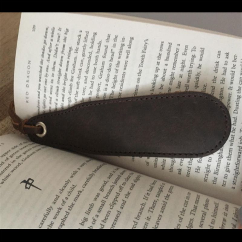 2 Pcs Leather Bookmark Hand-Made Retro Page Mark Meaningful Book Mark with view 2