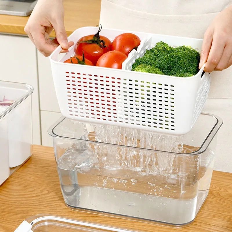 Plastic Food Storage - Kitchen Strainer Container with Lid view 2