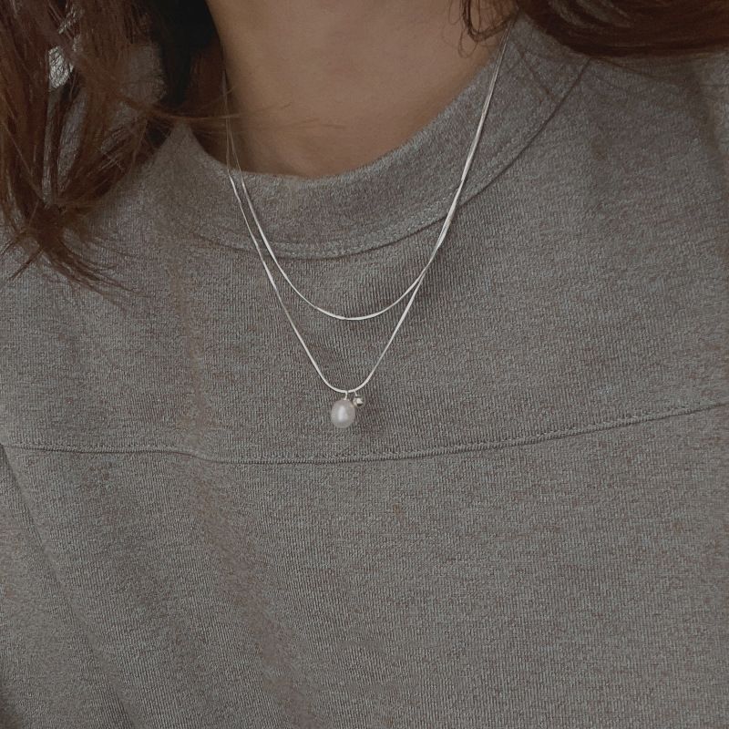 Nearawing Elegant Pearl Necklace for Women -White Gold Chain Layered Necklace view 4
