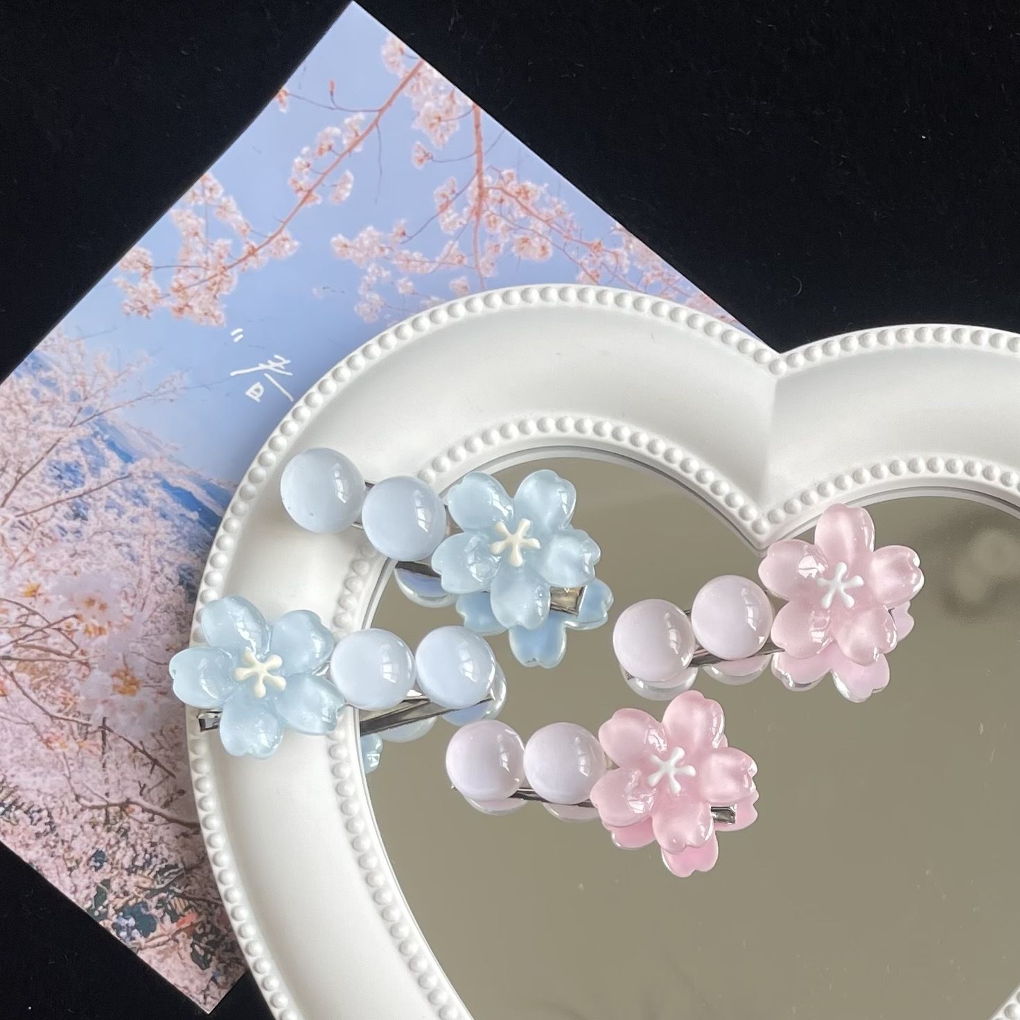4PCS Flower Decoration Charms view 2