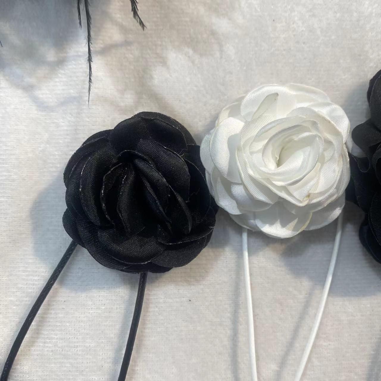 2PCS Flower Choker Necklace for Women Girls - Adjustable Lace-up Design view 5