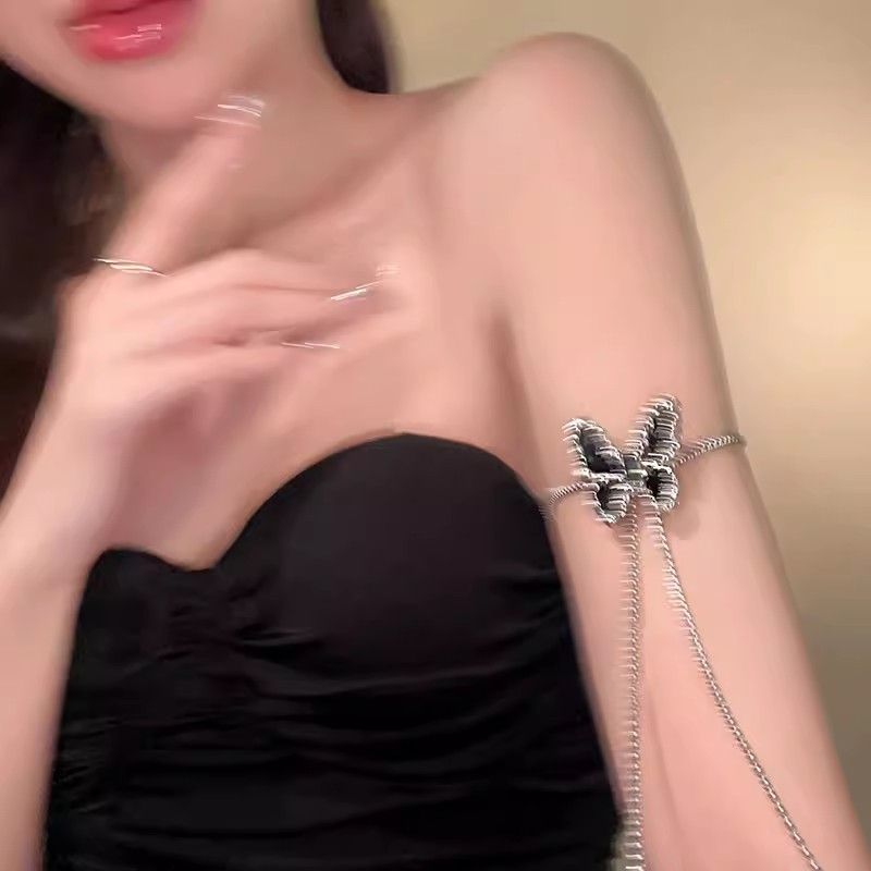 Lucky Butterfly Choker Necklace For Women view 3