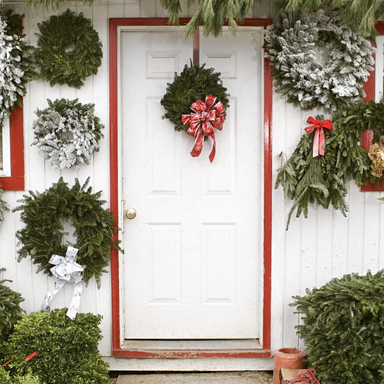 Wreath Hanger for Front Door view 3