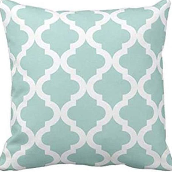 Set of 4 Throw Pillow Covers Mint Moroccan Green Quatrefoil Gray Watercolour view 2