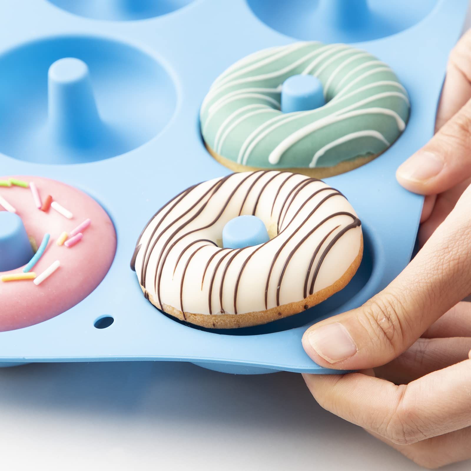 Silicone Donut Mold for 6 Doughnuts view 3