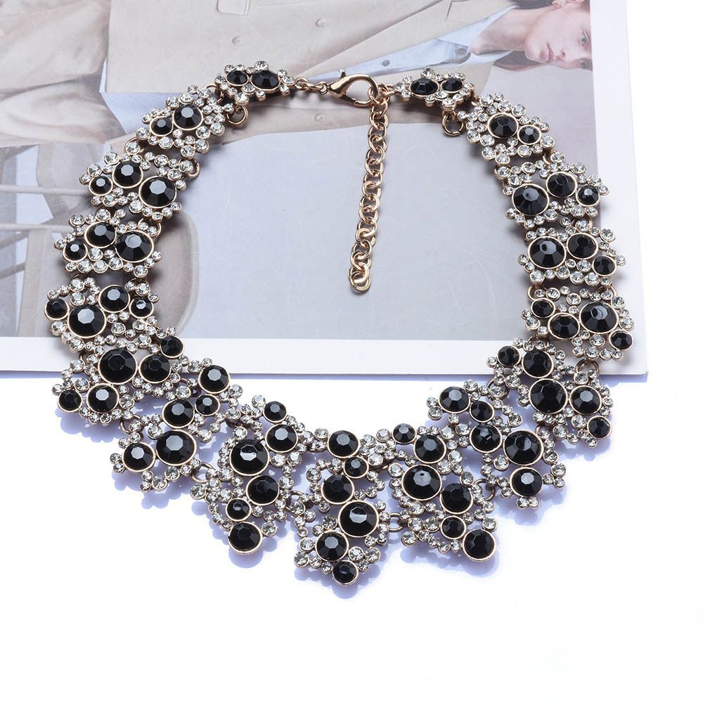 Two colors Crystal rhinestone/pearl necklace view 5