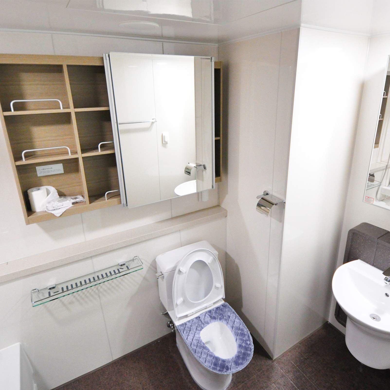 Toilet Seat Cover for Bathroom view 2