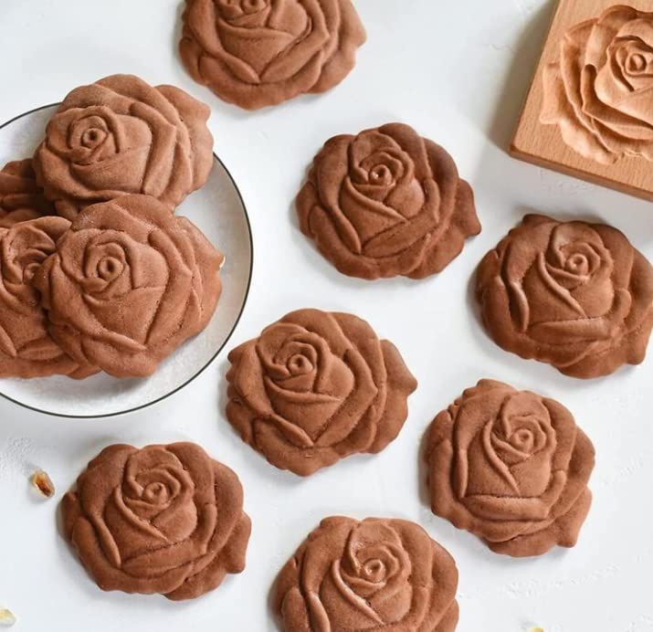 Wooden Cookie Biscuit Mold view 3