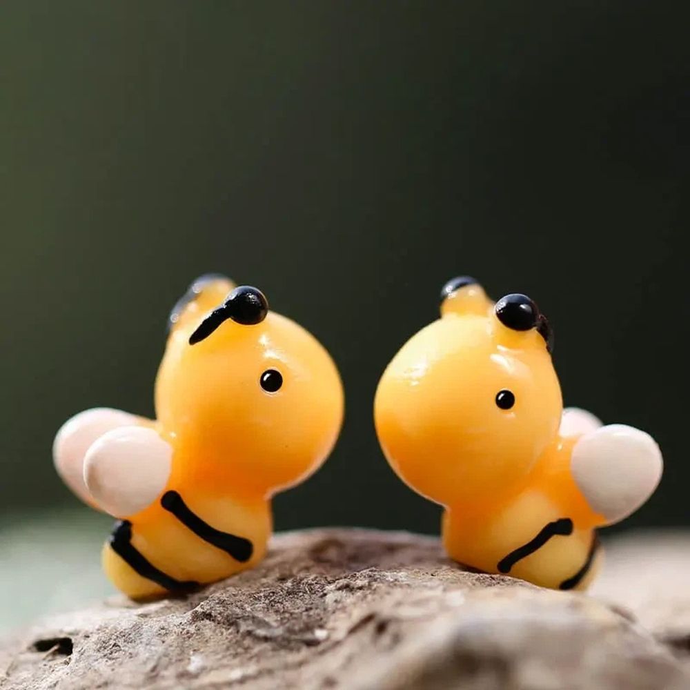 Micro Landscape Bee Mini Resin Bee Figurines Miniature Bees for DIY Fairy view 5