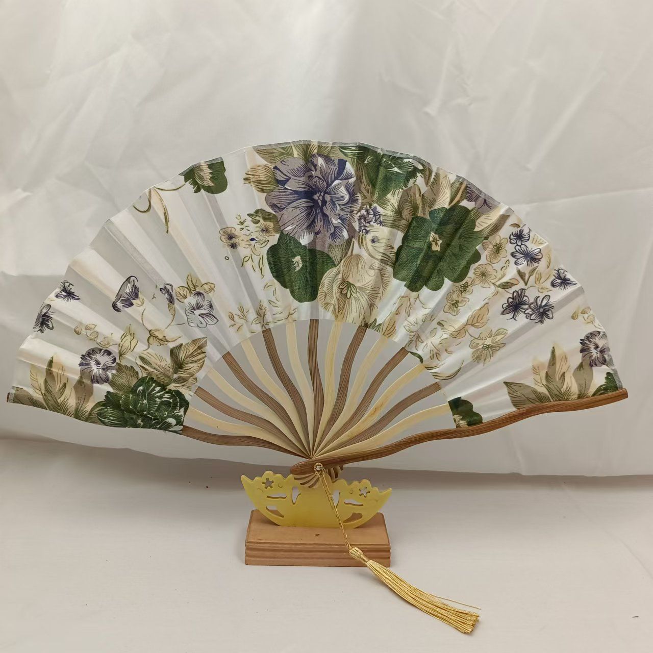 Hand Fan Retro Style Handheld Folding Fans Classic Style Peony Flower Fabric view 5