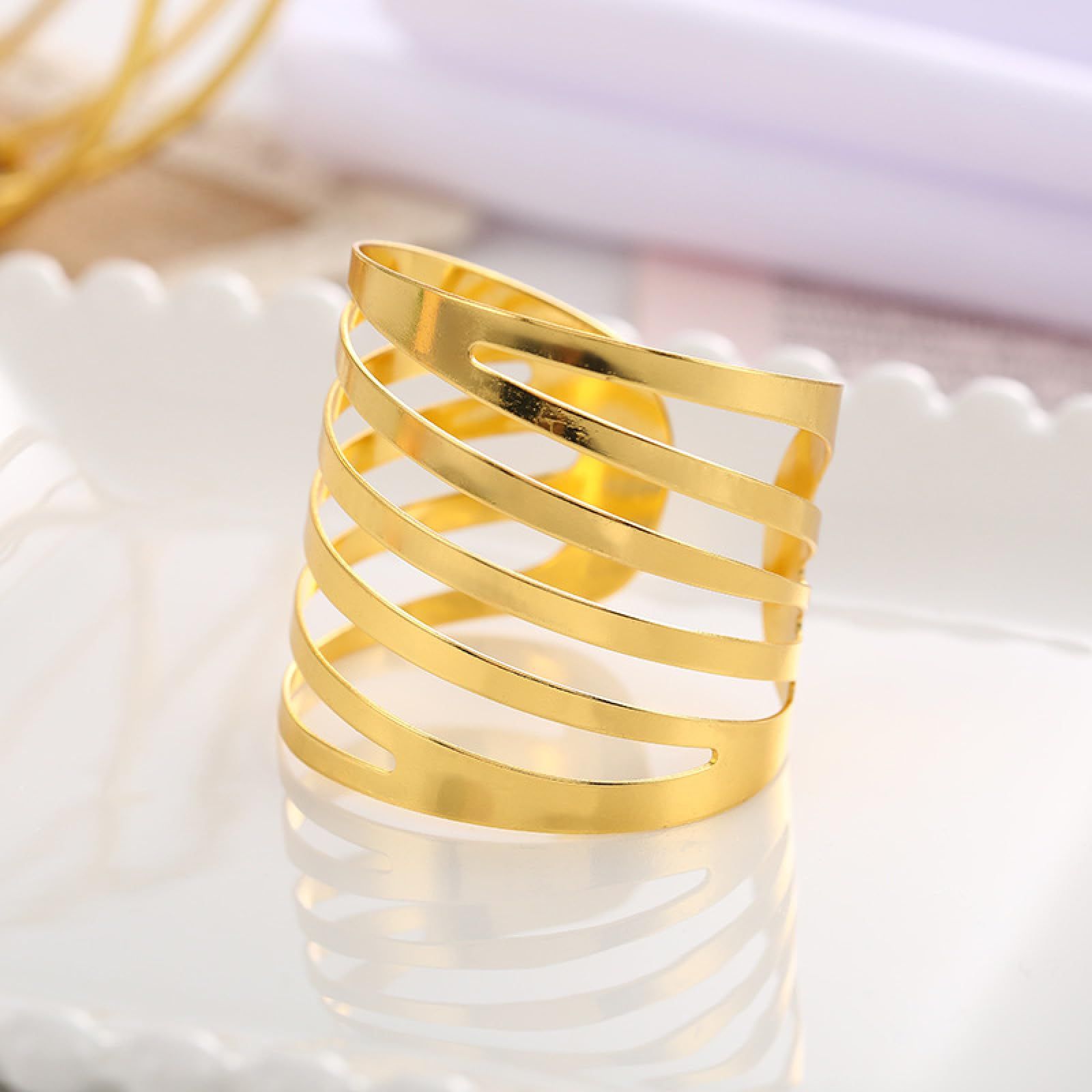 Gold Napkin Rings, Hollow Napkin Ring Holder for Wedding Christmas Family view 4