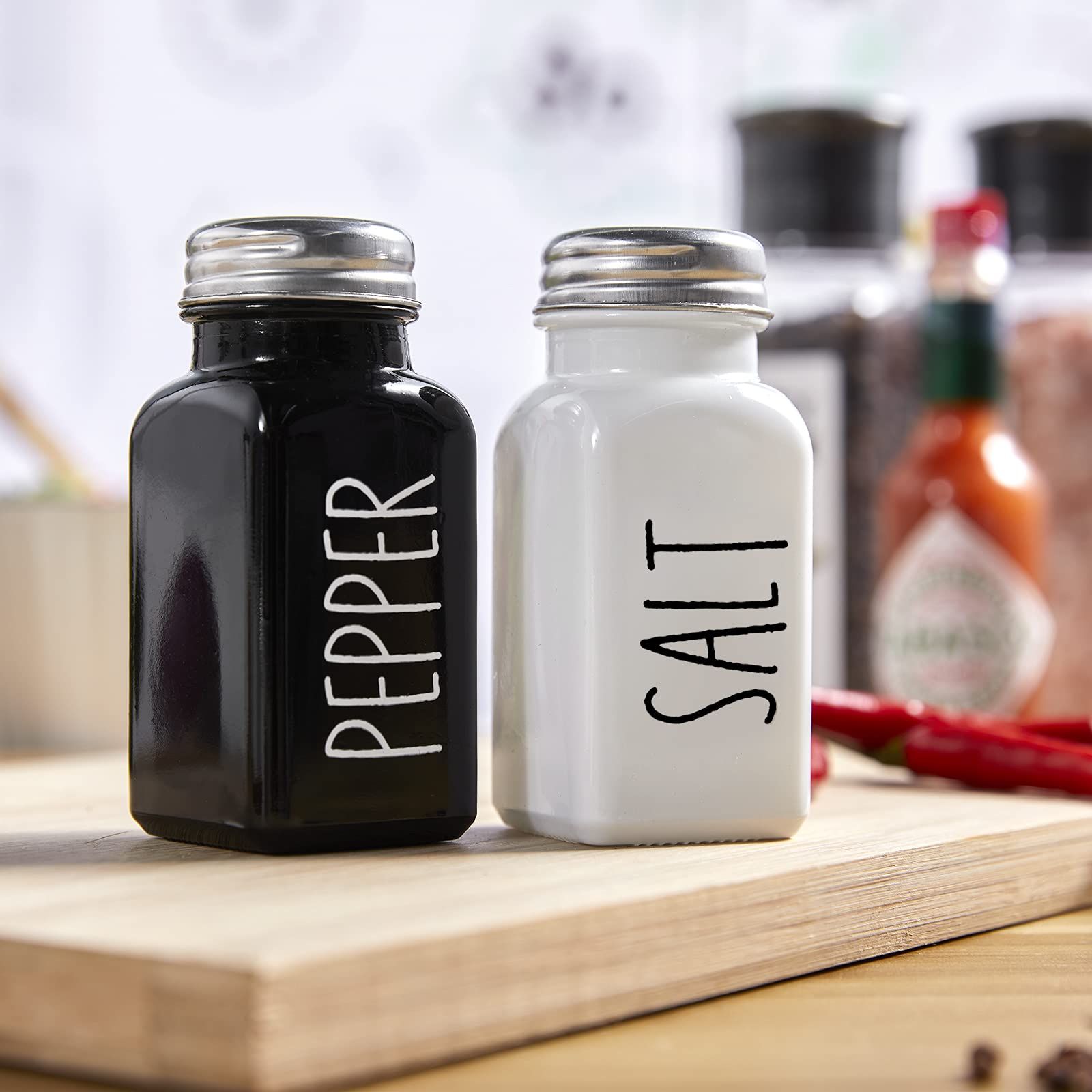 Salt and Pepper Shakers Set view 3