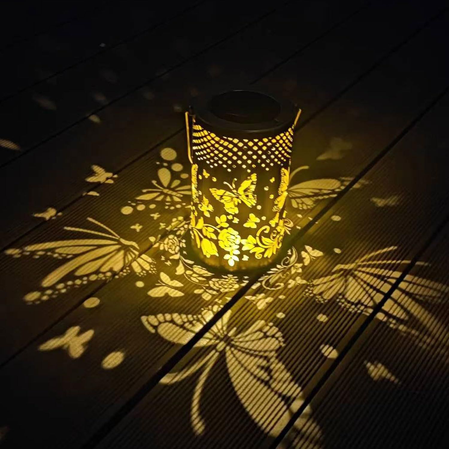 Butterfly Solar Outdoor Lanterns Hanging，Solar Lanterns for The Garden view 2