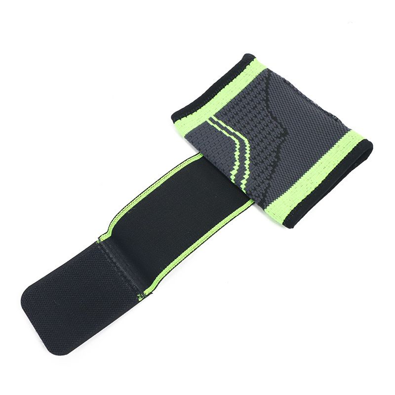 Wrist Braces with Adjustable Compression Strap