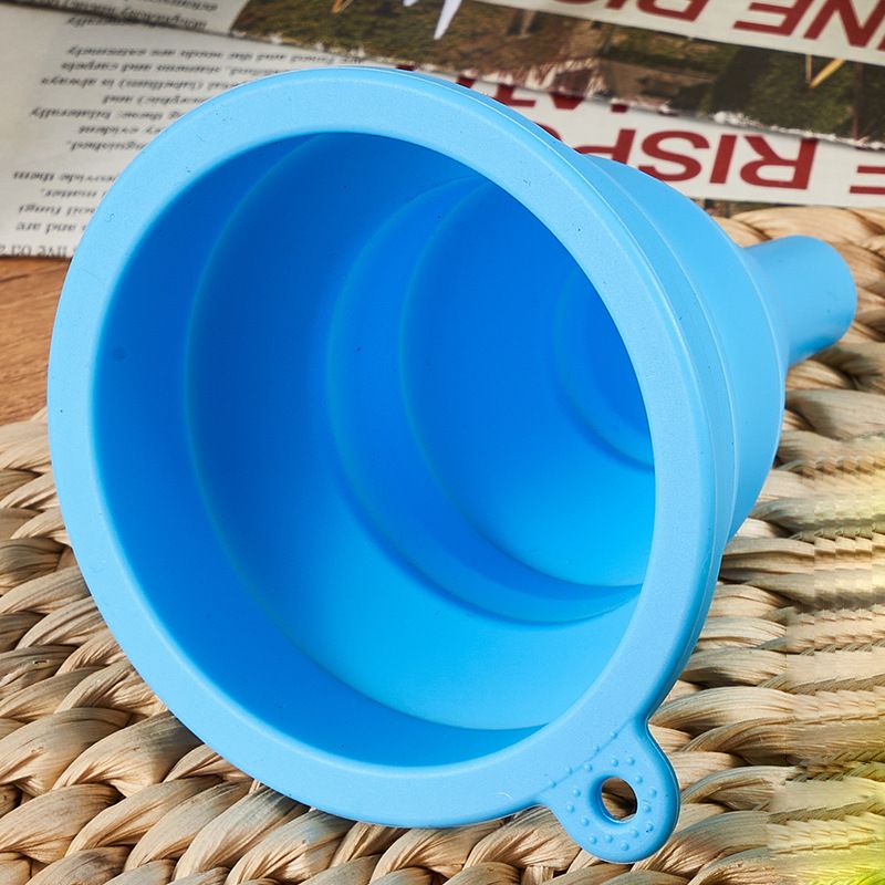 Kitchen Silicone Collapsible Funnel Set of 2 view 2