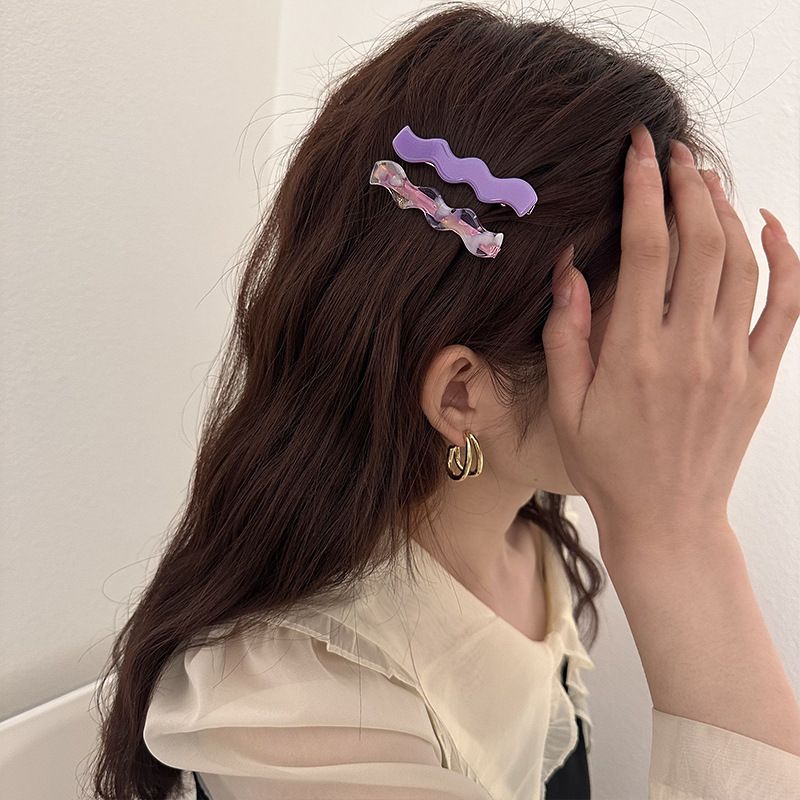 4 PCS Acrylic Resin Alligator Hair Barettes For Women Thick Thin Hair Fashion view 4