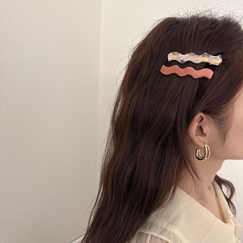 4 PCS Acrylic Resin Alligator Hair Barettes For Women Thick Thin Hair Fashion view 5