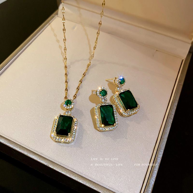 Emerald Jewelry for Women Green Stone Necklace Earrings Set Cute Necklaces