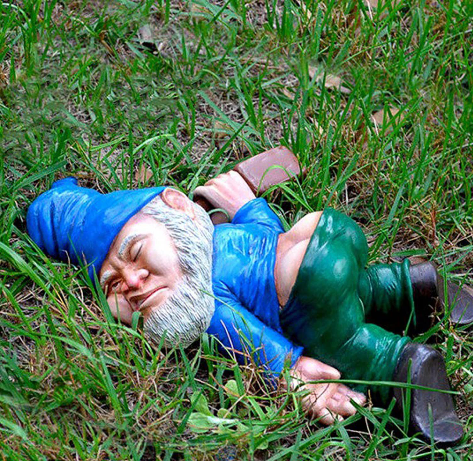 Gnomes Statues Outdoor Decor view 2