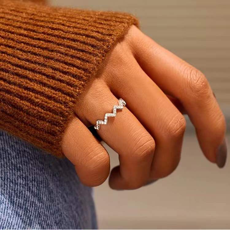 Round Cut White Natural Diamond Engagement Band Ring For Women In Over Silver view 5