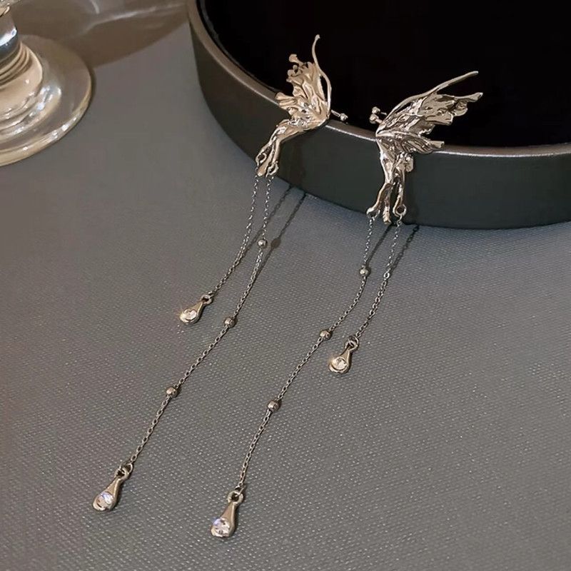 Butterfly Ear Cuff Earrings For Women Non Pierced Tassel Style Zircon Chain view 2